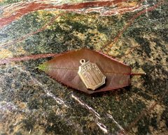 Vintage Art Deco Floral Charm