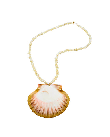 Aphrodite pendant