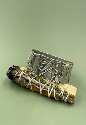 Vintage Geometric Silver Cuff with Hinged Clasp